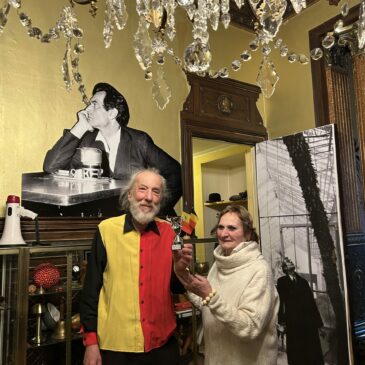 2 février 2024Remise d&rsquo;un trophée à Guy Rombouts à la Réclame pour l&rsquo;ensemble de son oeuvre